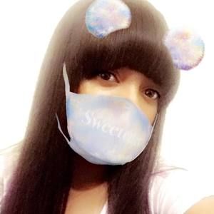 Meet your Posher, Candy